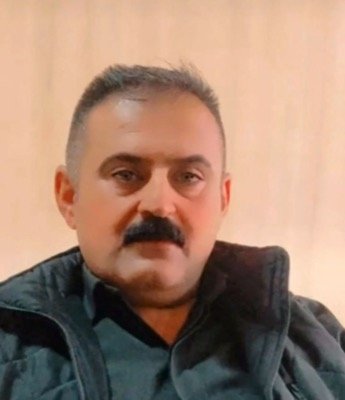 Ali R.